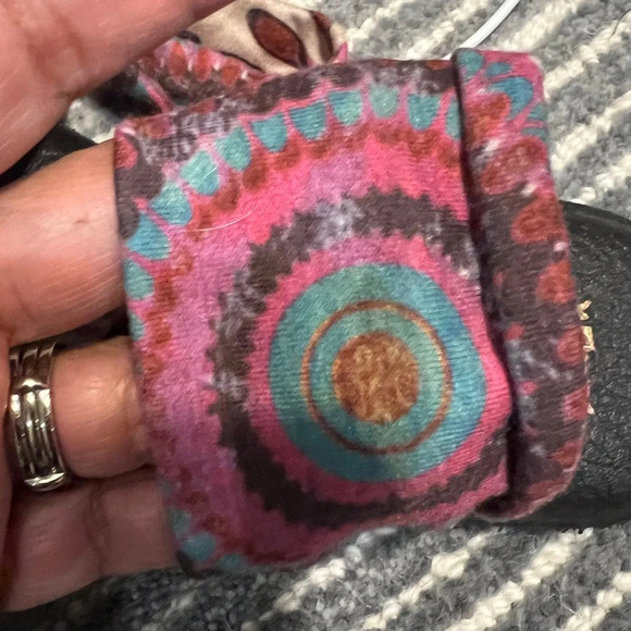 Sanuk Sling Sandals size 8 - Picture 9 of 10